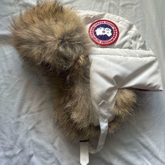 Canada Goose Other - CANADA GOOSE Aviator Hat
